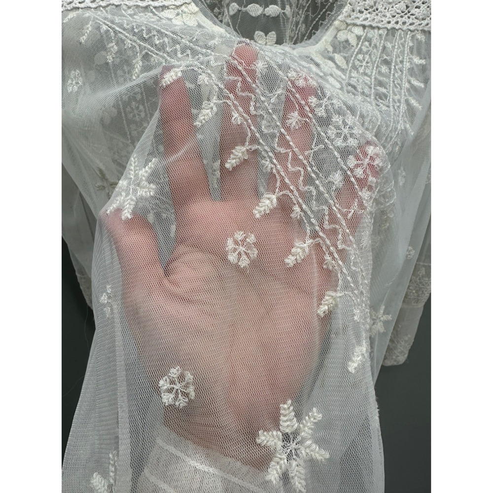 Free People Floral Mesh Lace Embroidered Top Ivory Sheer Boho Blouse Size Large - Picture 3 of 6